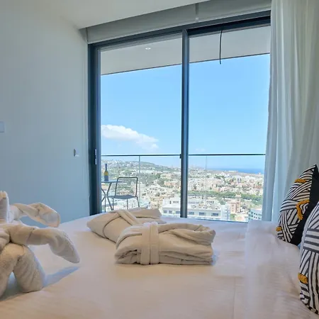 Chic 16th-floor With Stunning Sea Views *