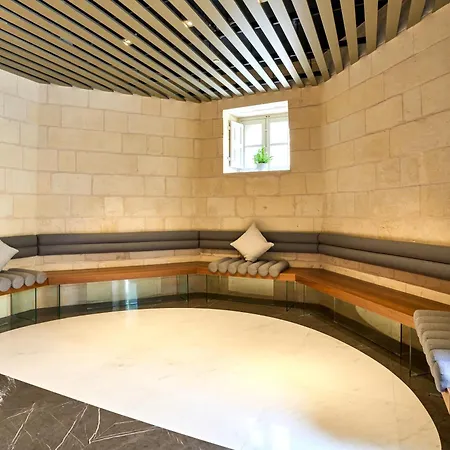 Chic 16th-floor With Stunning Sea Views San Ġiljan