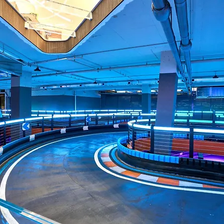 Chic 16th-floor With Stunning Sea Views Apartament